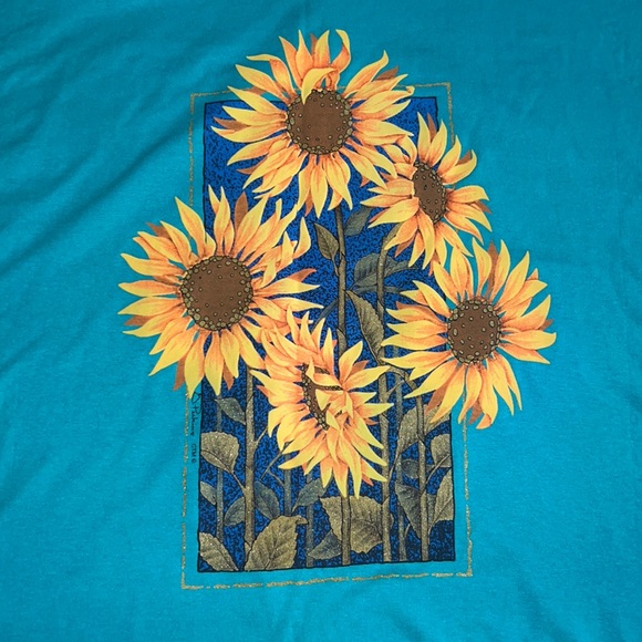 Vintage T-Shirt - Picture 2 of 5